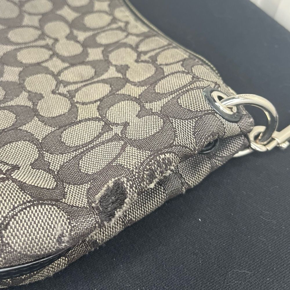 Coach Charley Signature Crossbody-F55663​​​ - Picture 6 of 16